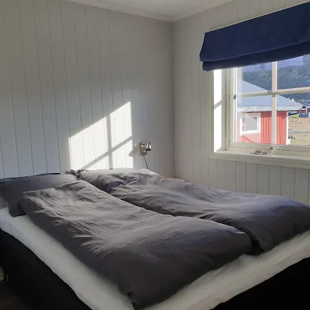 Bensvik Brygge * Værøy